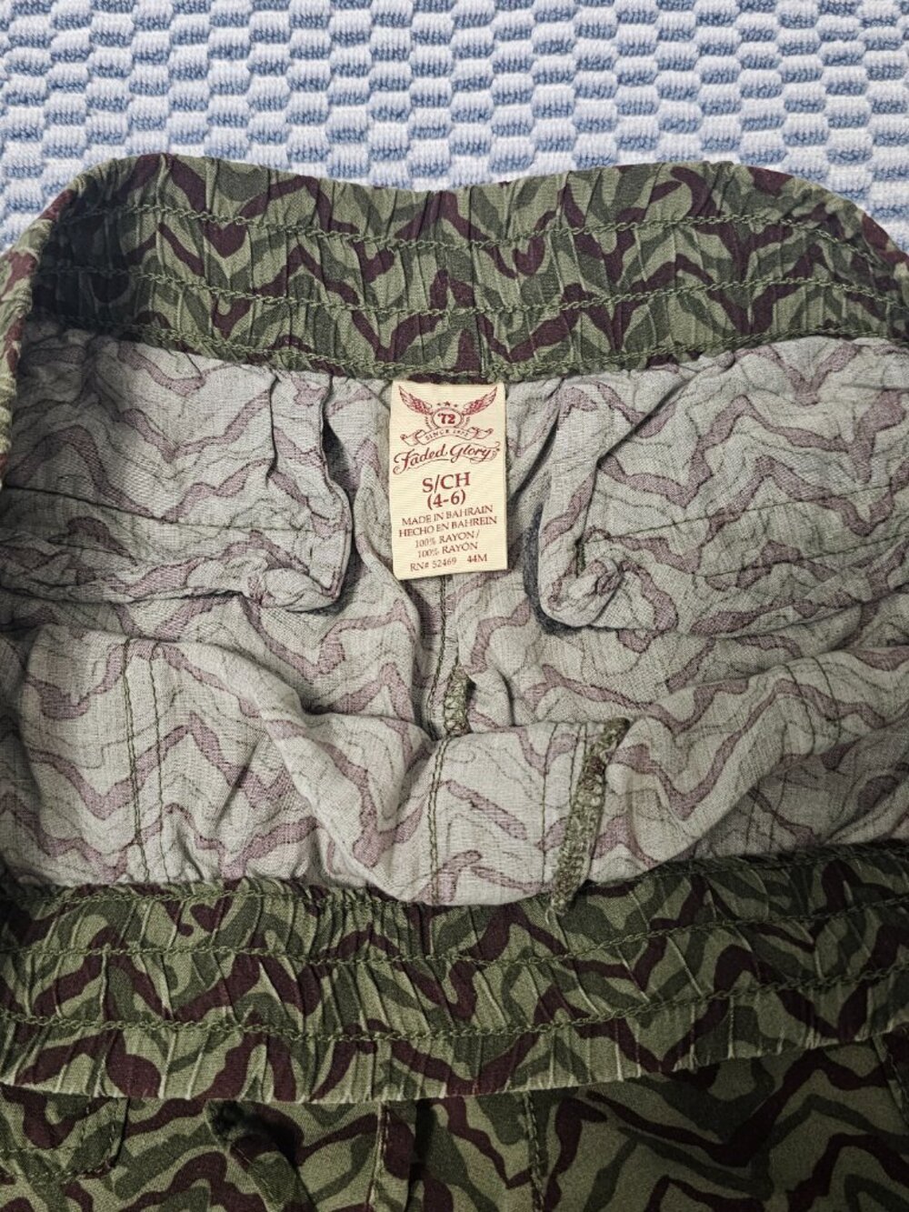Faded Glory Military Wavy Print Joggers Elastic Waist Olive Green Size Small - Picture 4 of 7